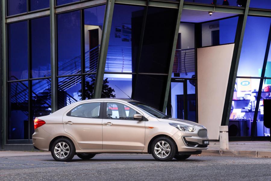  Ford Figo Sedan 2018 года  (фото 8 из 45)